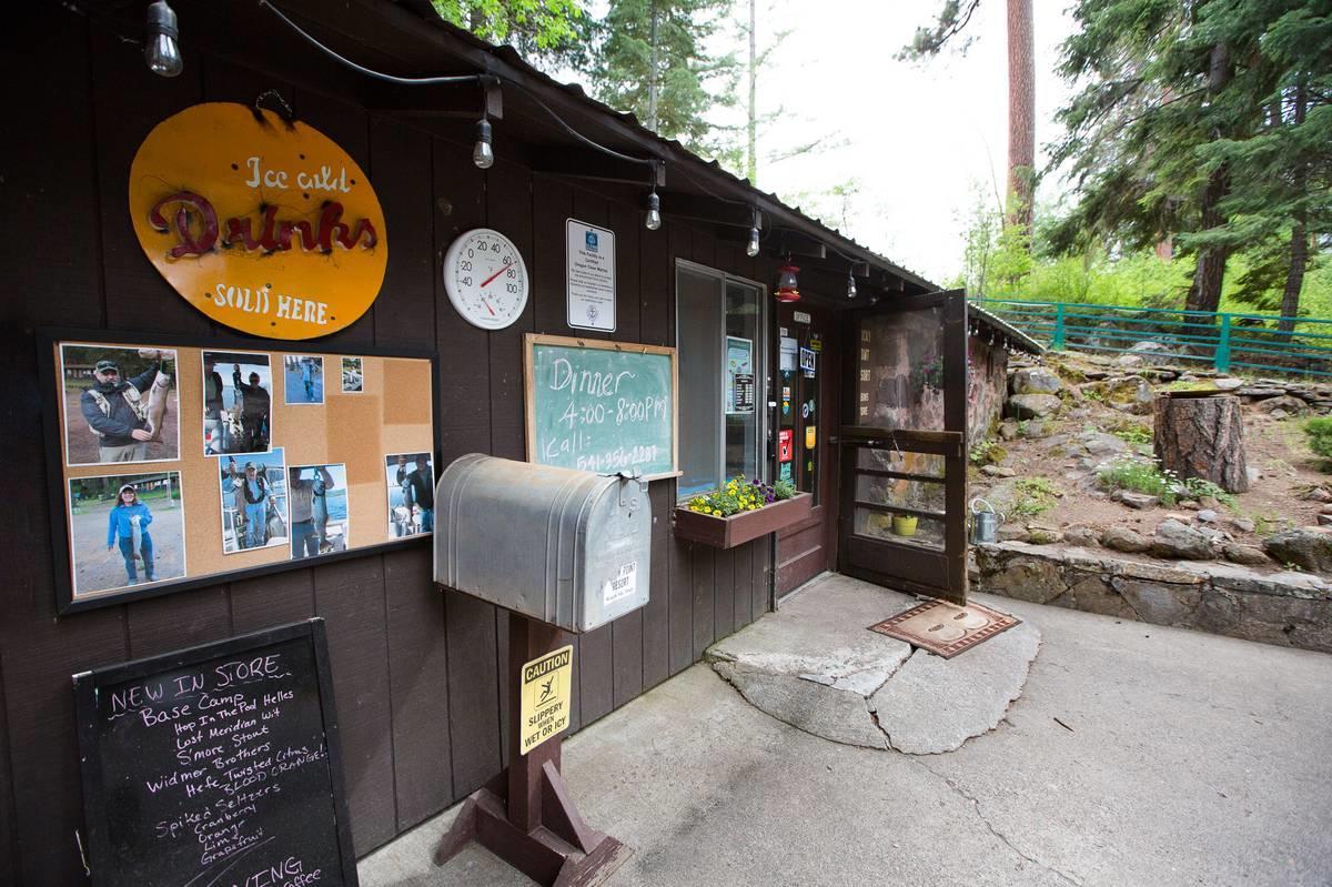 Crater Lake Gateway-Rocky Point Resort Klamath Falls Extérieur photo