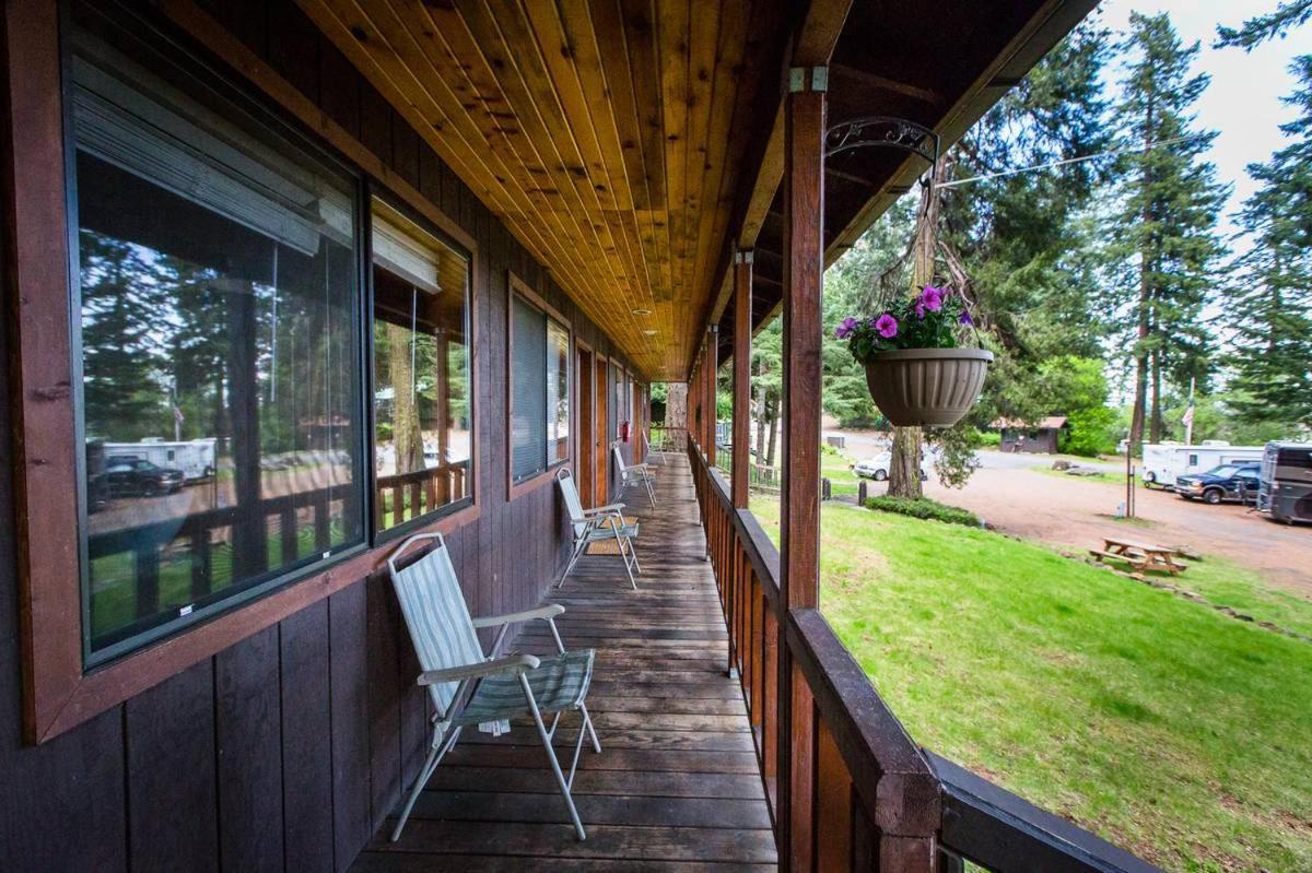 Crater Lake Gateway-Rocky Point Resort Klamath Falls Extérieur photo